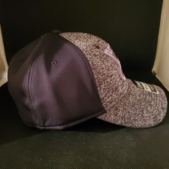 NHL Hockey Fights Cancer Cap Hat St Louis Blues - Picture 4 of 6